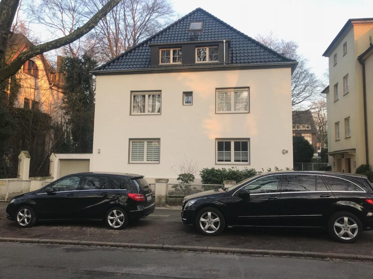 Erdgeschoss Apartment Am Park Im Theaterviertel In Oberhausen Oberhausen  Exterior photo